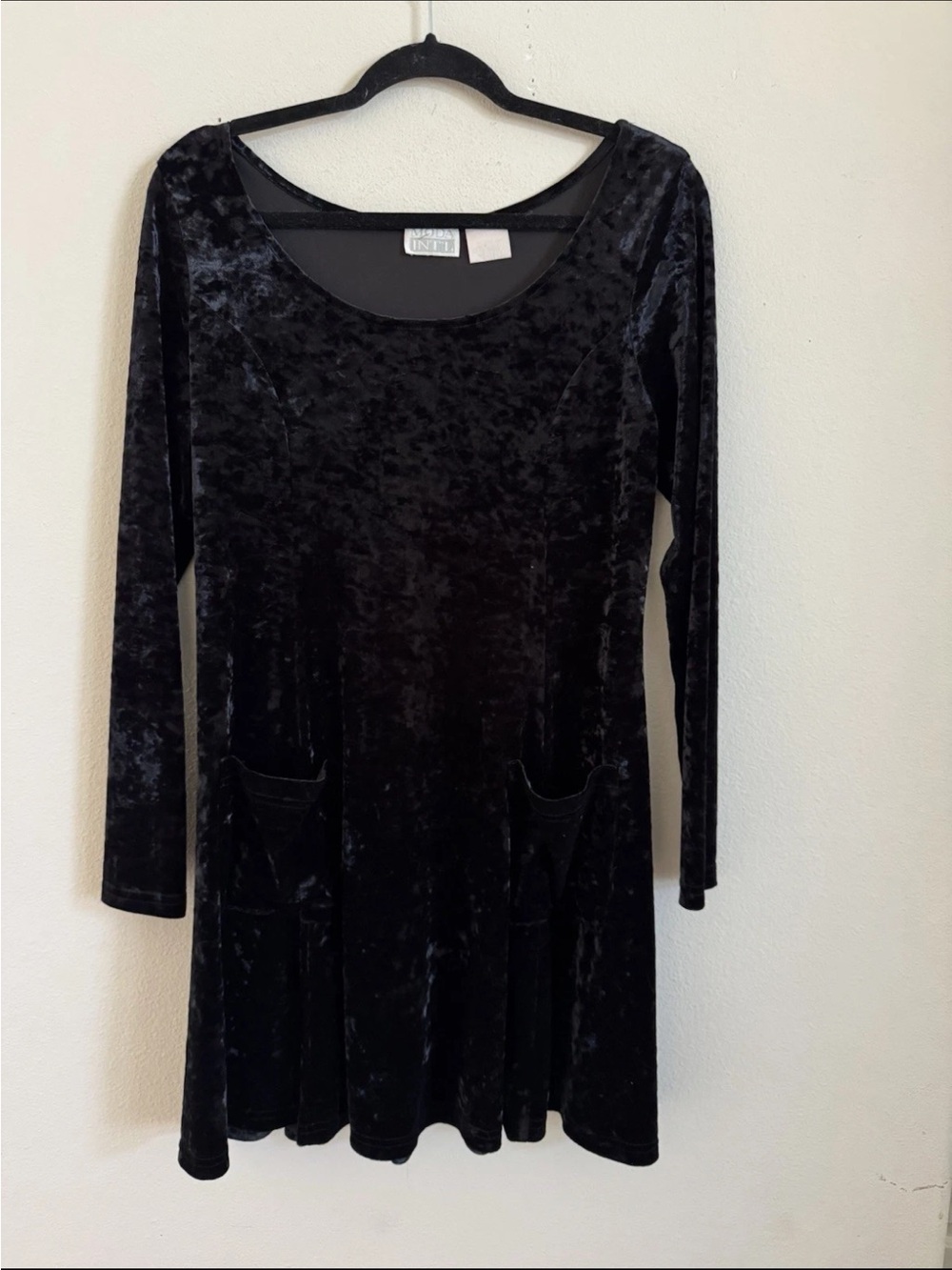 Vintage 90s Moda International Black Velvet Long Sleeve Whimsy Goth Mini Dress M